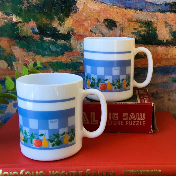 SOLD Arcopal Opalware Checkered Mug - Picture 1 of 3